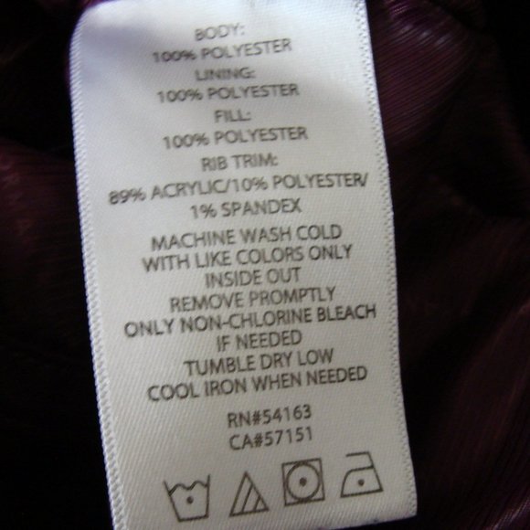 CK CALVIN KLIEN Purple Sleeveless QUILTED "PERFORMANCE" PUFFER Vest Sz LARGE - Picture 11 of 13